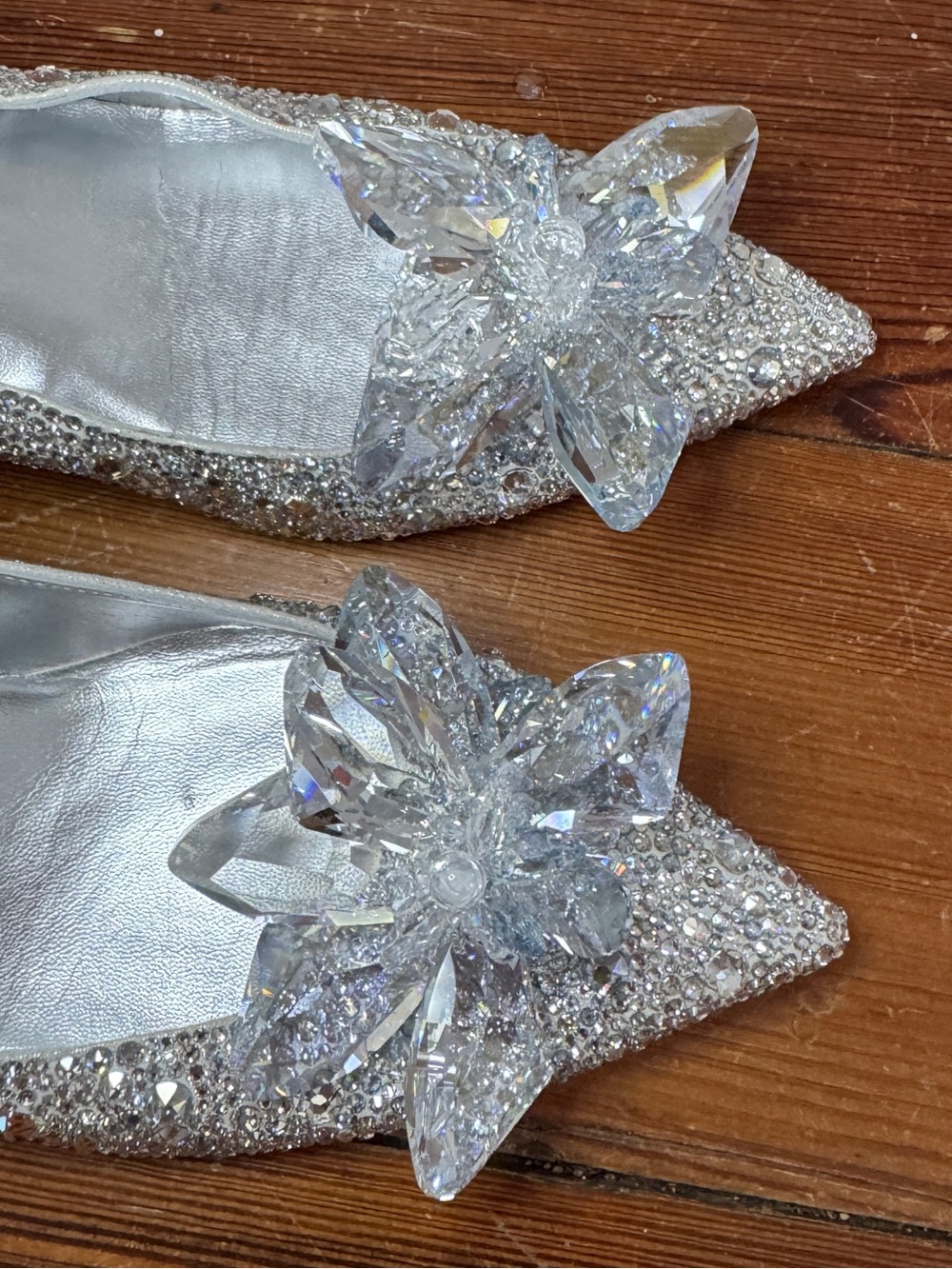 Jimmy Choo "Cinderella" Allure Crystal Covered Pointy Toe Pumps Heels 9 / 39 - Picture 7 of 15